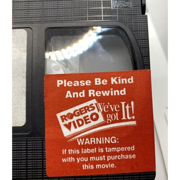 Rogers Video Guess Who’s Coming To Dinner VHS Clamshell Rental Store Case Movie - Picture 8 of 11